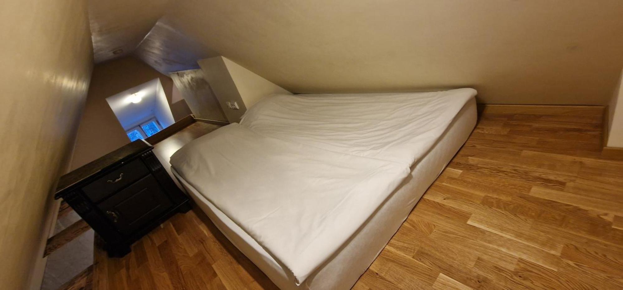 Old Town Luxury Apartment