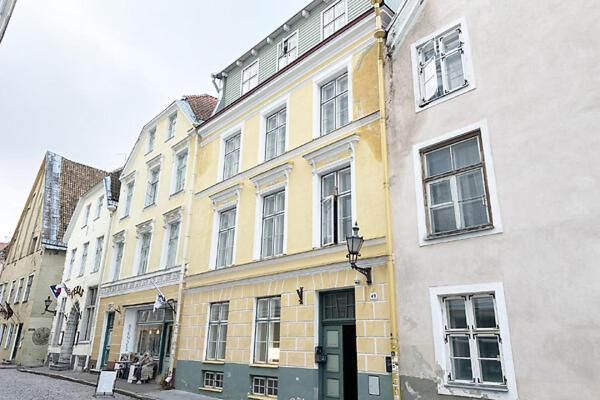 Old Town Luxury Apartment *